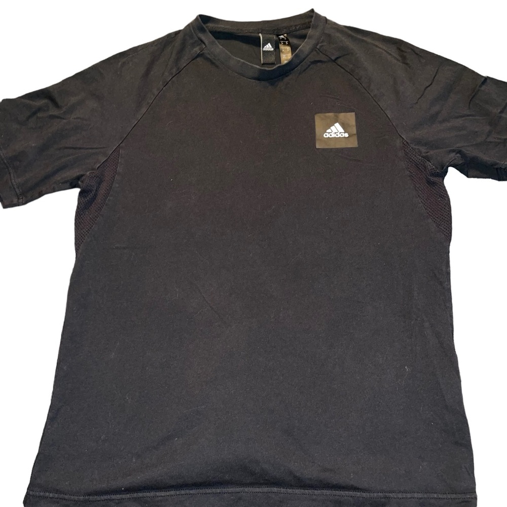 Adidas Short Sleeve T-Shirt Black Size Medium Activewear Athletic T-shirt Cotton